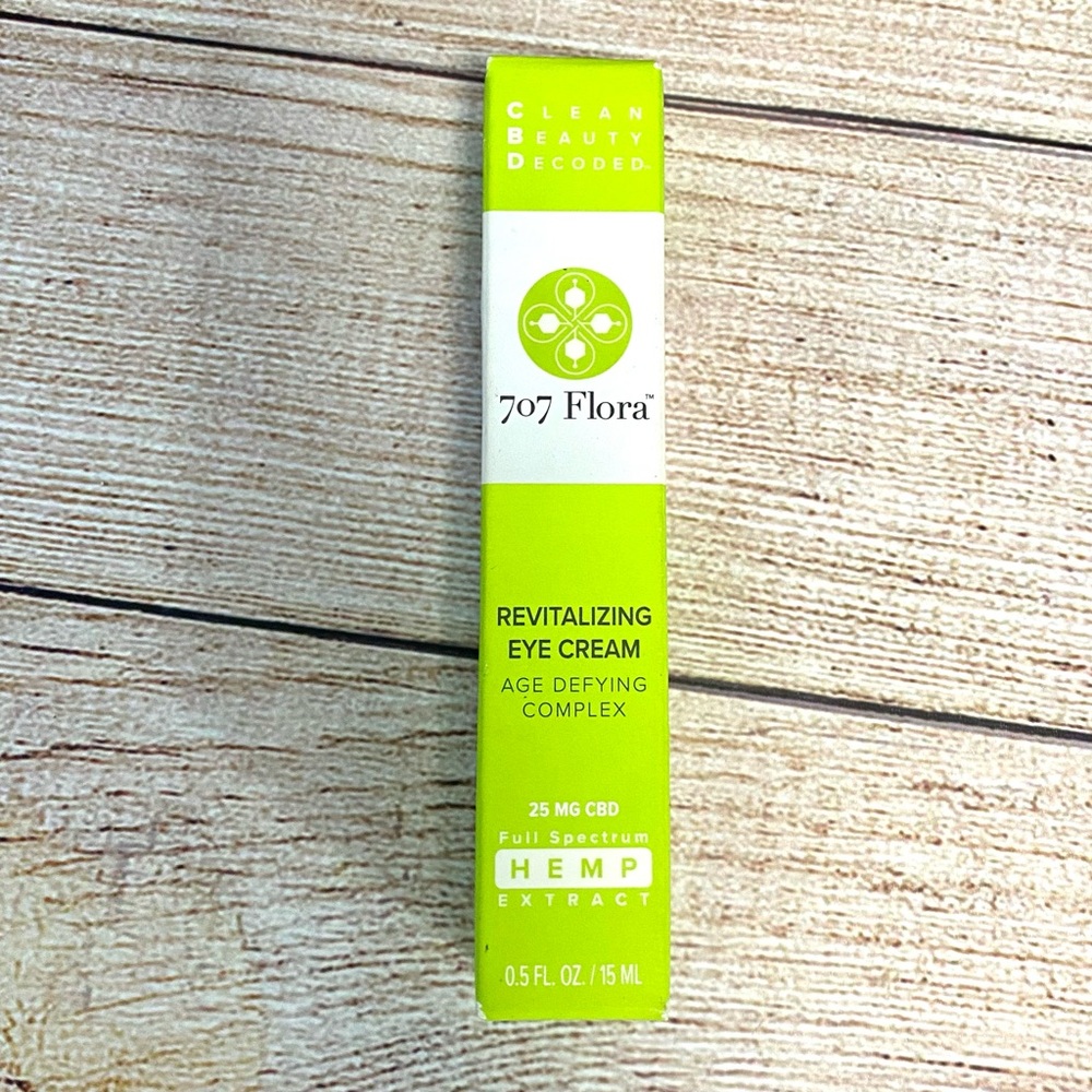 707 Flora Revitalizing Eye Cream